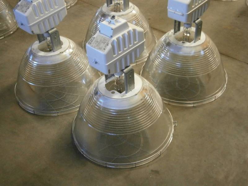 (4) ShopWarehouse Lights