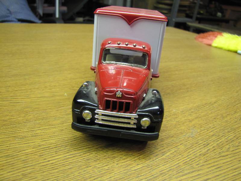 IH Service Truck