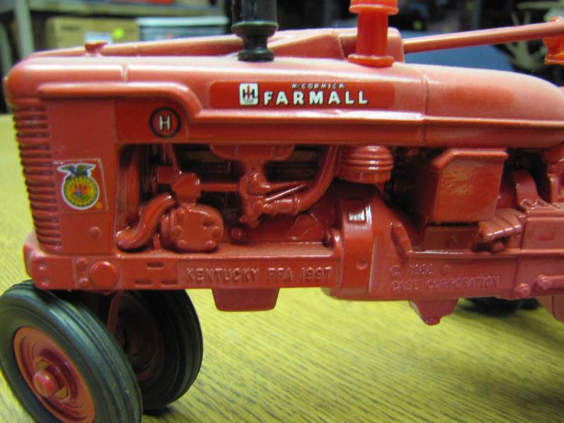 IH  H  Kentucky FFA 1997
