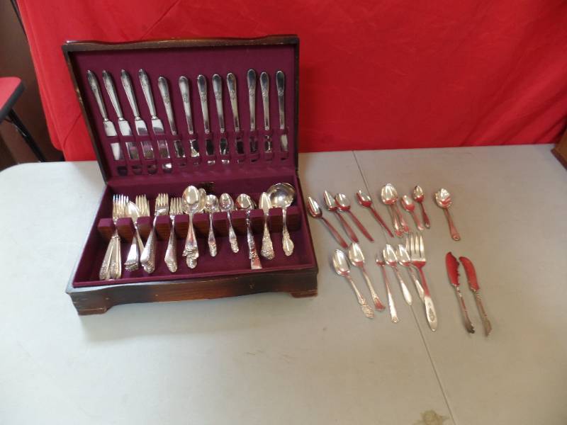 Flatware and Storage Chest
