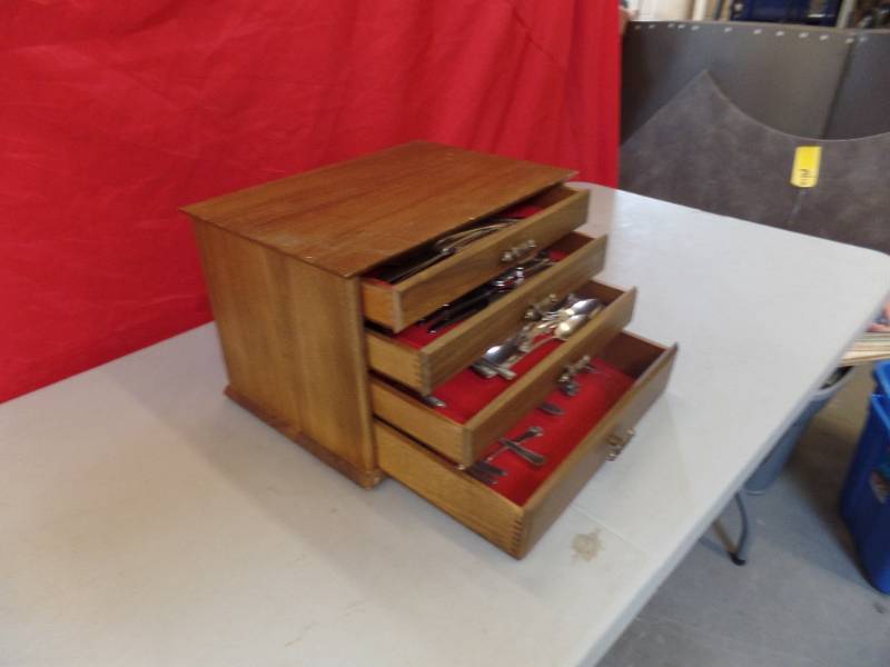 Flatware and Storage Chest