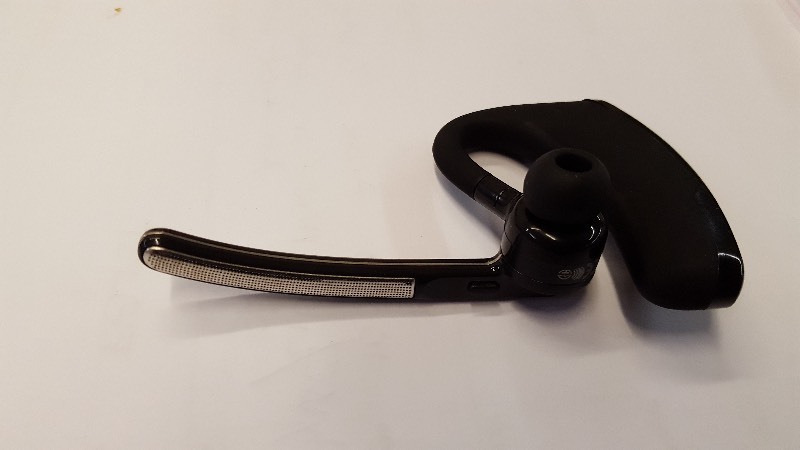 lot 93 image: Voyager Legend Blue tooth Stereo Headset