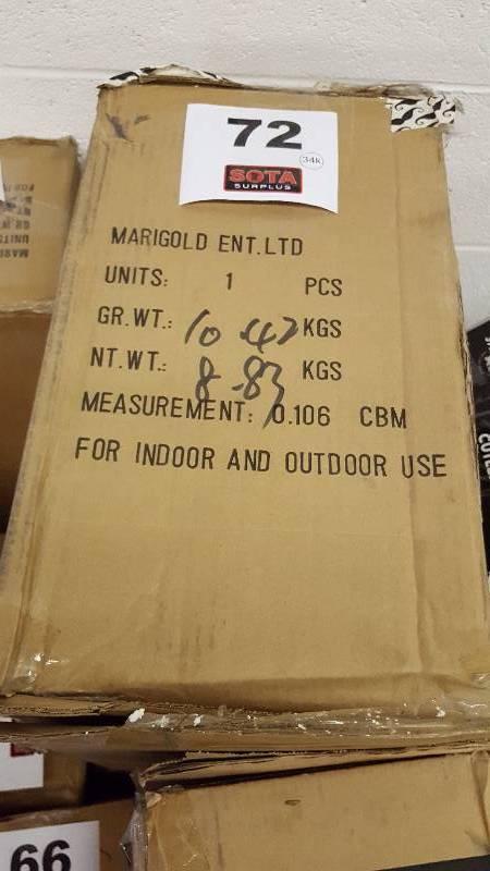 lot 72 image: 3-pc. Prelit TreeWreathGarland Set - Multi