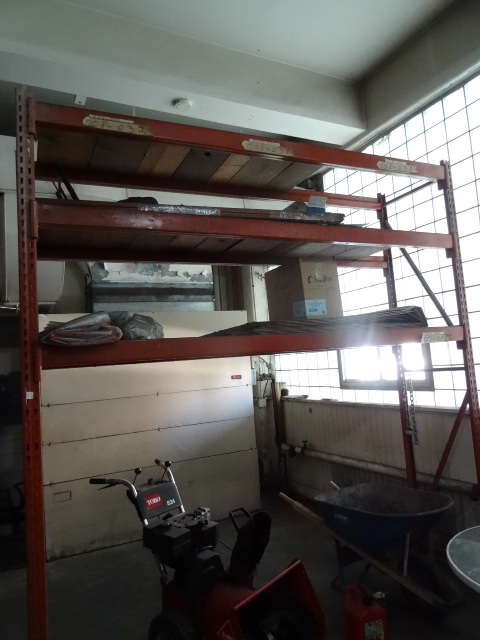 lot 9 image: Pallet Rack