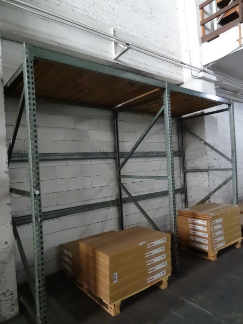 lot 20 image: Pallet Rack