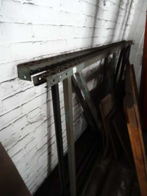 lot 33 image: Pallet Rack Uprights