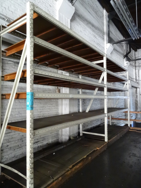 lot 42 image: Pallet Rack Section
