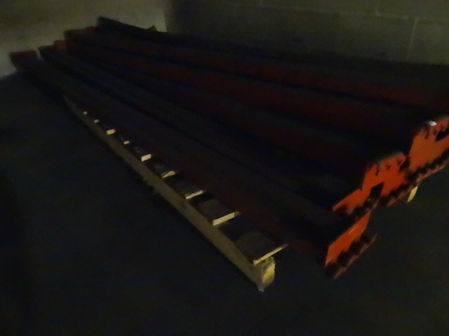lot 60 image: Pallet Rack Beams
