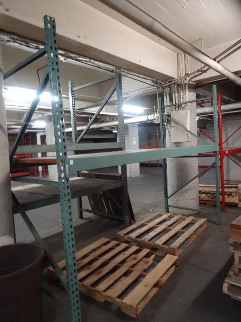lot 68 image: Pallet Rack