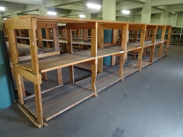 lot 93 image: Shelving Unit