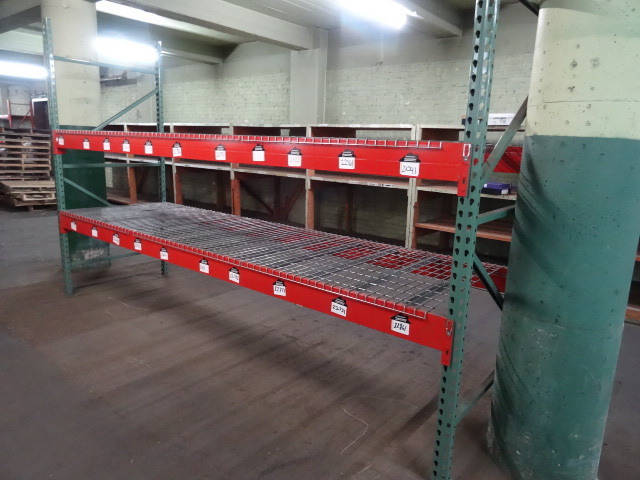 lot 97 image: Pallet Rack
