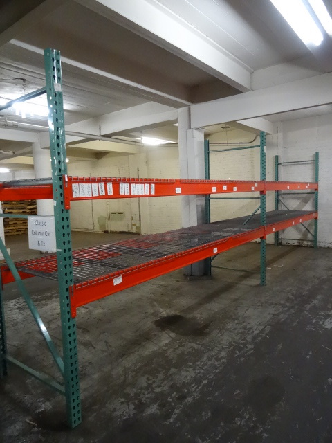 lot 118 image: Pallet Rack