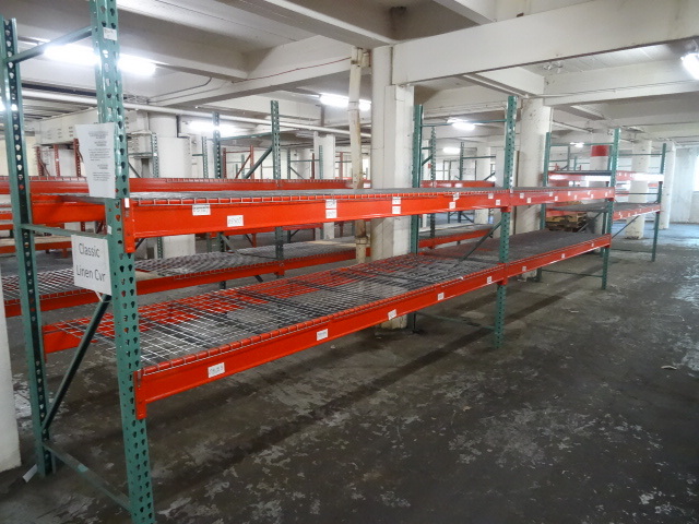 lot 122 image: Pallet Racking