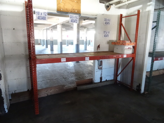 lot 125 image: Pallet Rack