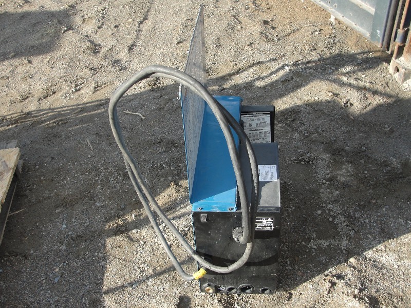 Miller Wire Feeder