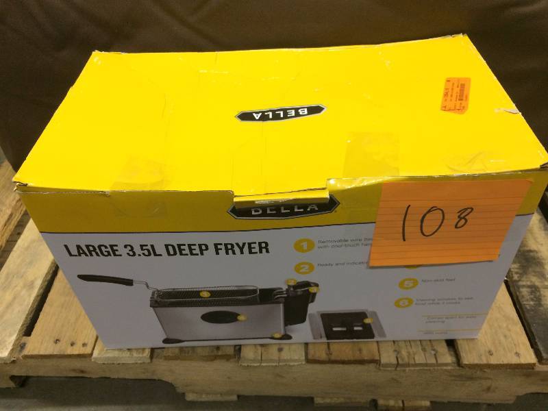 lot 108 image: Bella Large 3.5 L Deep Fryer open box in like new condition