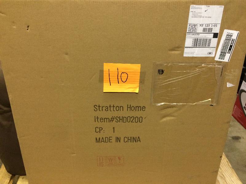 lot 110 image: Stratton Home Fenworth Bird Wall metal art in oiginal box- open to display New