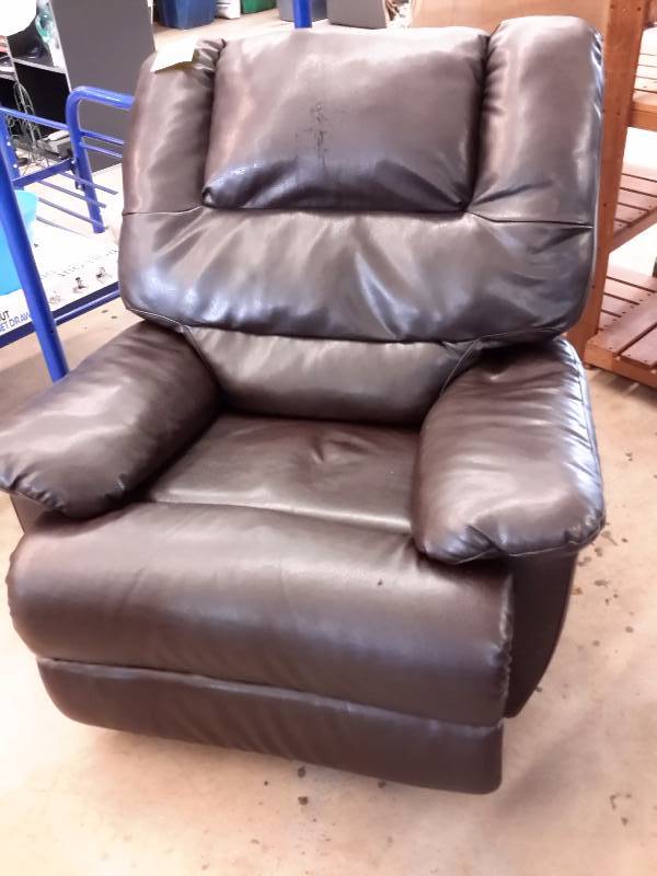 lot 37 image: Faux Leather recliner chair
