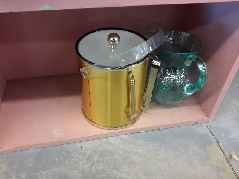 lot 99 image: Misc. Items on the shelf as pictured.. Shelf not included