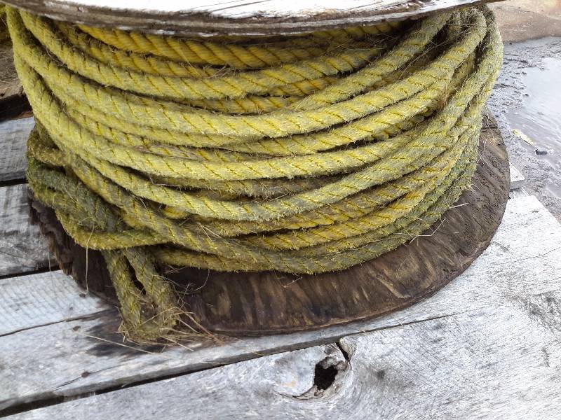 lot 126 image: 2 large rolls of NYLON rope.. Discoloring shouldnt compromise the strenth since it is NYLON