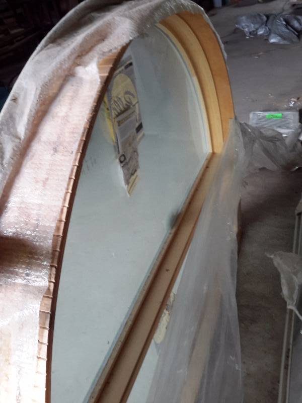 lot 166 image: 2,  PELLA, CIRCLE HEAD LARGE Windows.. ARGON FILLED.