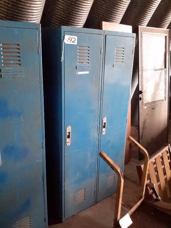 lot 142 image: 2, Lockers as shown.. 16in x 20 in x 72in h.. These are locked so cant show inside.. You will need to work on locks to get open.  See lot 141 to know interior.