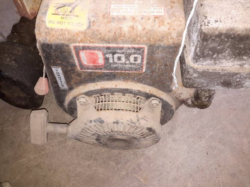 lot 134 image: 2, Motors.  1, 5 HP Tecumseh  1, 10 H.P. Cast Iron Sleeve
