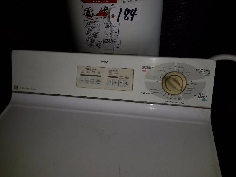 lot 183 image: GE Gas Dryer.. Needs cleaning, but works