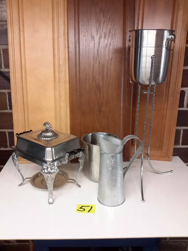 lot 51 image: Misc. Stainless steel service items