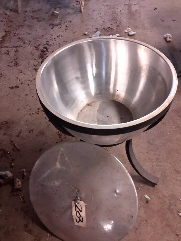 lot 203 image: Aluminum Vessel and stand