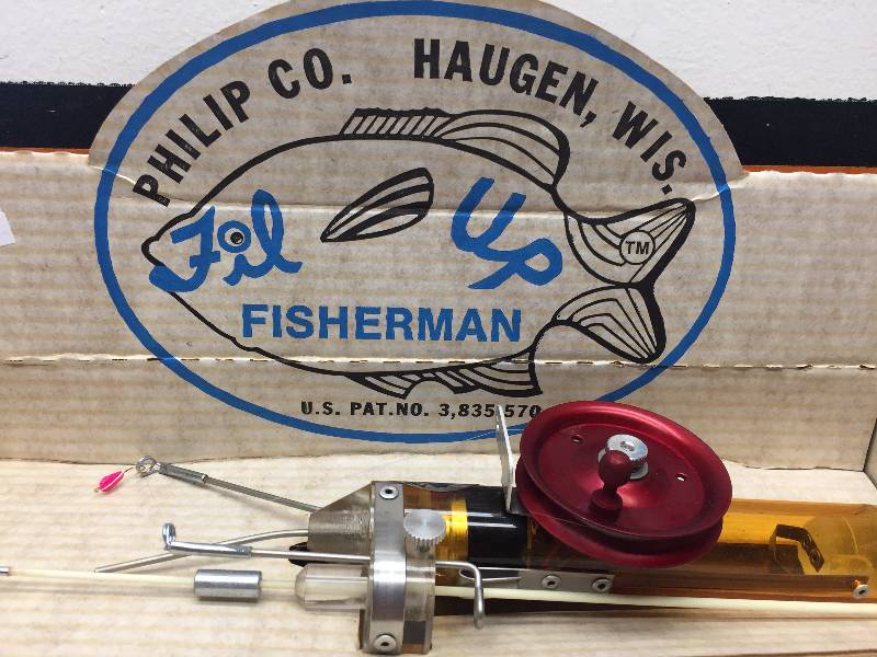 lot 11 image: MOTORIZED JIG ROD,  FIL UP FISHERMAN, PHILLIP CO. HAYEN WIS.