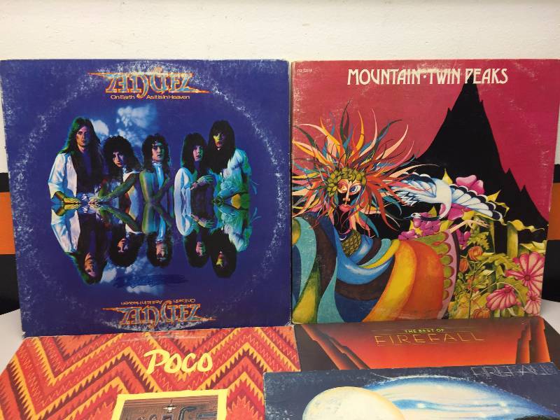 lot 15 image: POCO CANTAMOS, MOUNTAIN TWIN PEAKS, FIREFALL BEST OF AND LUNA