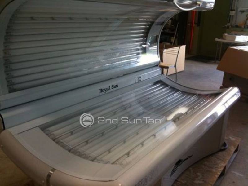 lot 2 image: RoyalSun 383 Turbo (2005)