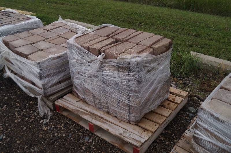 Retaining Blocks Corner