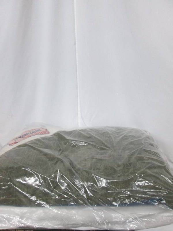 lot 43 image: Denim Pet Bed