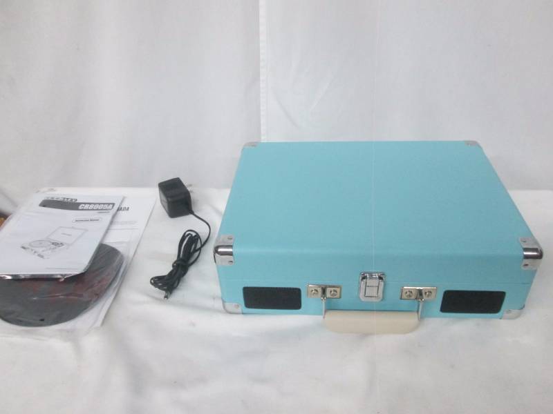 lot 20 image: Crosley Cruiser Portable Turntable