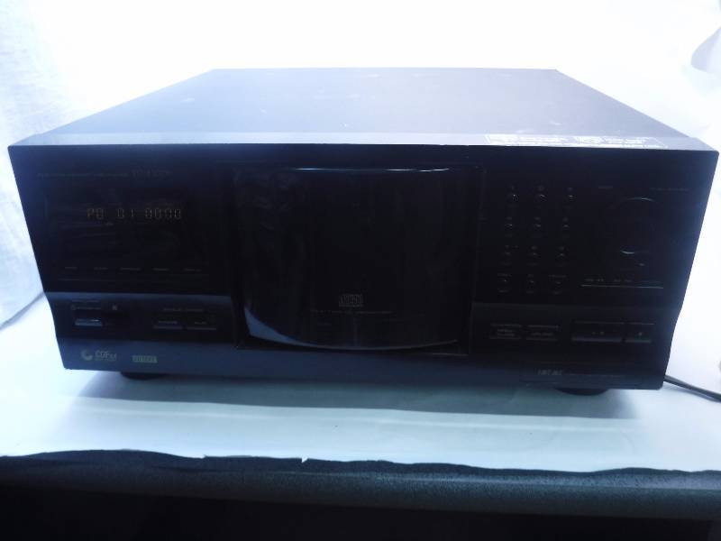 lot 38 image: PD-F1009 301 Disc CD Changer