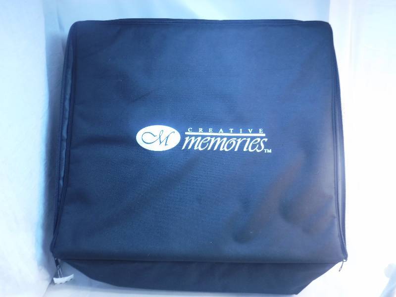 lot 51 image: Creative Memories Case