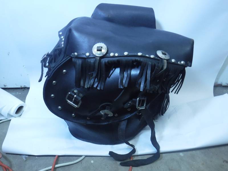 lot 71 image: Harley Motorcycle Saddle Bags