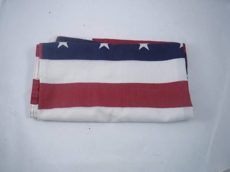 lot 84 image: American Flag