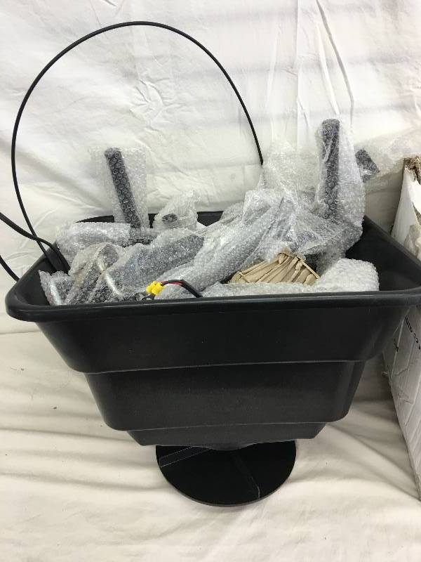 lot 55 image: atv 12 volt receiver mount spreader