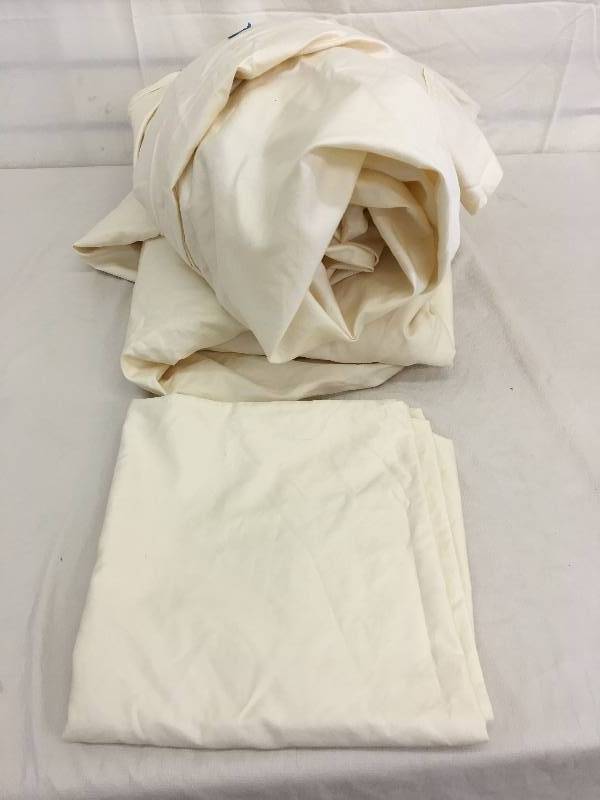 lot 89 image: king sheets