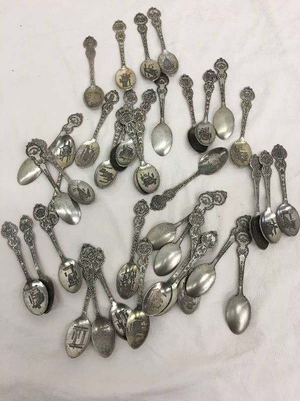 lot 129 image: Large lot of silverware and state spoons