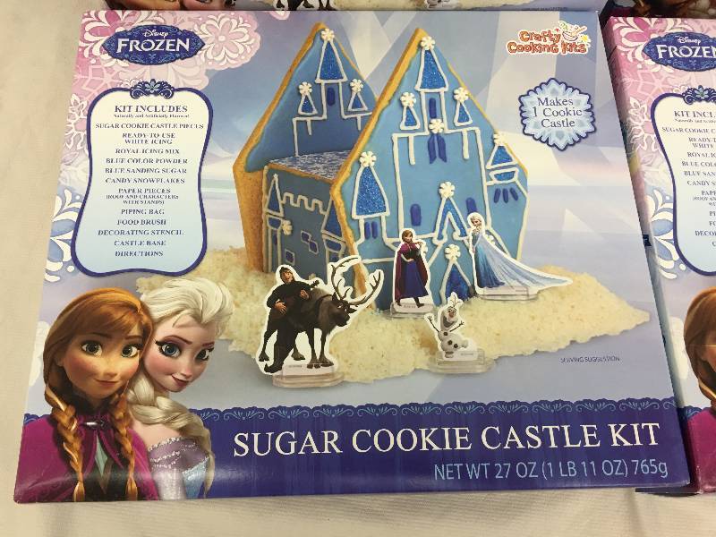 lot 160 image: 4  Frozen Winter Cookie Castle Kit