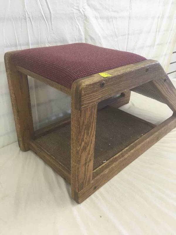 lot 224 image: footstool