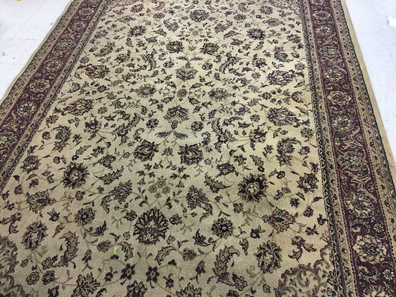 lot 323 image: huge floor rug7.5x10.5