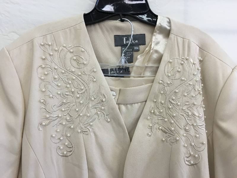 lot 342 image: takka 26w