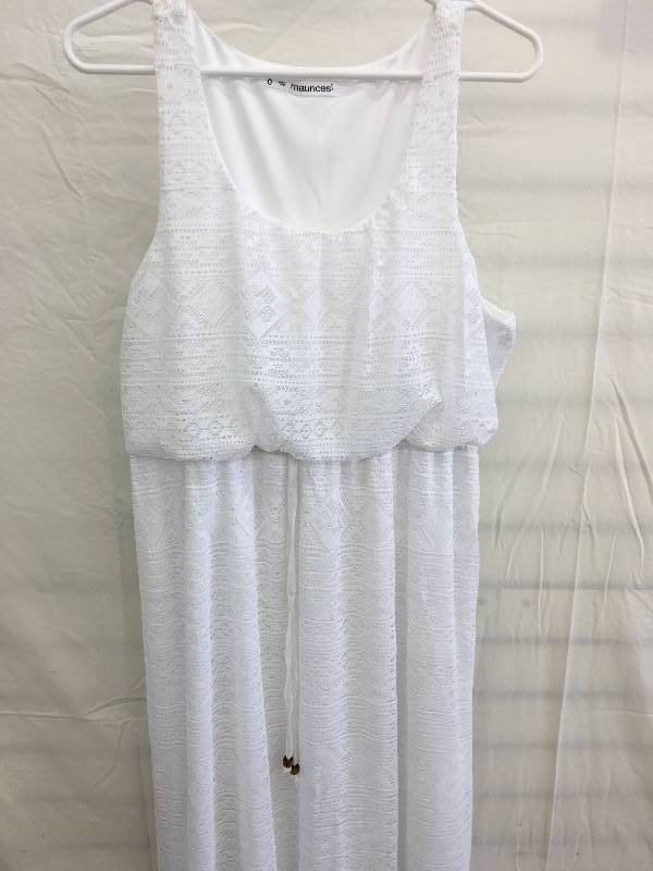 lot 349 image: white maurices dress size 0