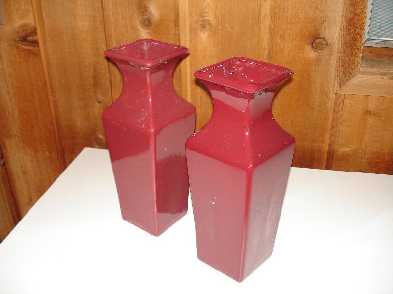 lot 526 image: two rose colored vases