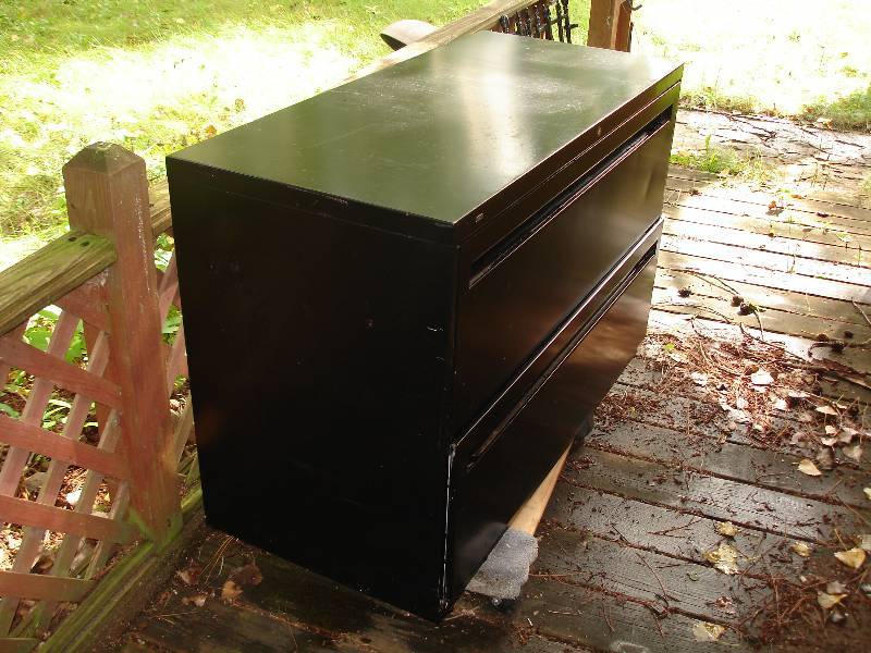 lot 540 image: black legal size file cabinet